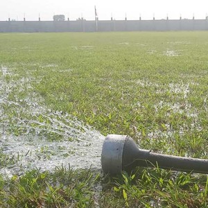 बिर्तामोड झापा कपका लागि ग्राउन्डको स्तरोन्नति गरिदै 