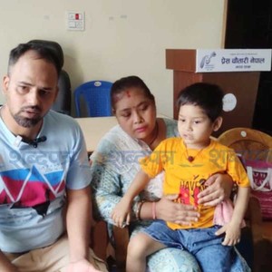 ‘ब्लड क्यान्सर’ रोगी साढे ४ बर्षिय छोराको ज्यान बचाइदिन बिर्तामोडका भट्टराई दम्पतीको अपिल 