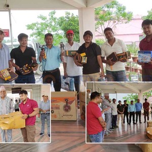 कनकाईमा सीप विकास तालिममा सहभागी १२ जनालाई उपकरण किट वितरण 
