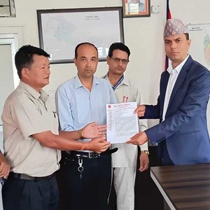 प्रेस सेन्टरले १० बुँदे मागसहित सरकारलाई बुझायो ज्ञापन पत्र
