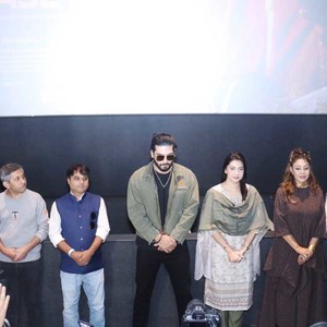 फिल्म ‘परिवर्तन’को टिजर सार्वजनिकसँगै एक्सनले दर्शकको मन जित्दै (भिडियो पनि) फिल्म ‘परिवर्तन’को टिजर सार्वजनिकसँगै एक्सनले दर्शकको मन जित्दै (भिडियो पनि)