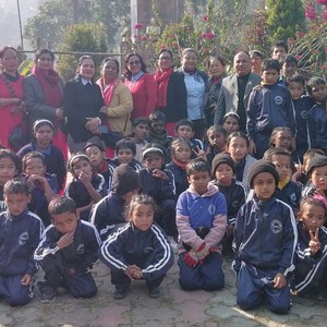 जुनकीरी साआबिका बिद्यार्थीलाई अवलोकन भ्रमण 