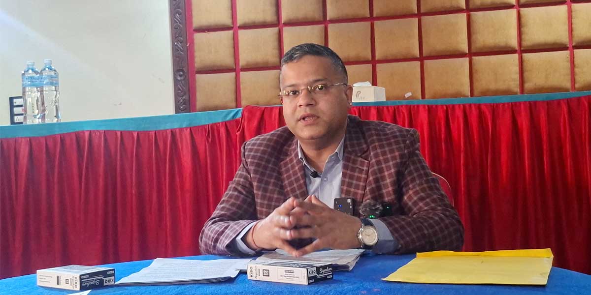  पाथीभरा एकेडेमी विवादः विद्यार्थीको भविश्य माथि खेलवाड भएको आरोप (भिडियोसहित)  