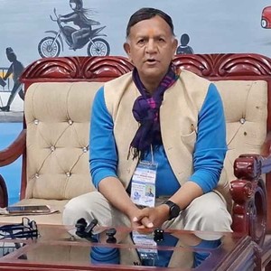 झापा–२ का स्वतन्त्र उम्मेद्वार डा. युवराज संग्रौलाको चुनाव जितेर जनताको सेवक बन्ने घोषणा झापा–२ का स्वतन्त्र उम्मेद्वार डा. युवराज संग्रौलाको चुनाव जितेर जनताको सेवक बन्ने घोषणा