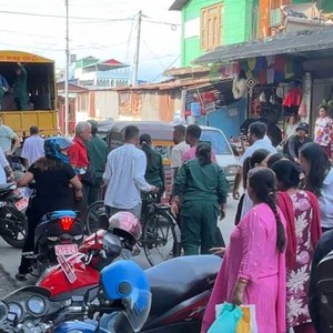 बिर्तामोड सडक पेटी खाली गराउने अभियान पुनः सुरु बिर्तामोड सडक पेटी खाली गराउने अभियान पुनः सुरु