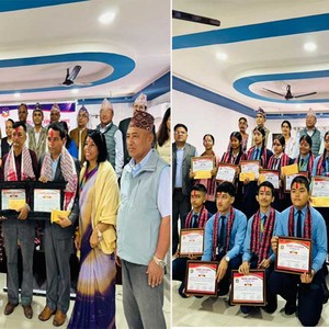 बिर्तामोडका ३ शिक्षक नगद ५० हजारसहित पुरस्कृत, विद्यार्थीलाई प्रोत्साहन 