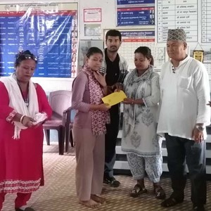 सोनियाको १० बर्षपछि परिवारसँग पुनर्मिलन सोनियाको १० बर्षपछि परिवारसँग पुनर्मिलन