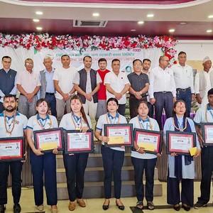 हाम्रो नेपाल साकोसको १४ औं बार्षिकोत्सवमा ५५ जनावढी सम्मानीत हाम्रो नेपाल साकोसको १४ औं बार्षिकोत्सवमा ५५ जनावढी सम्मानीत