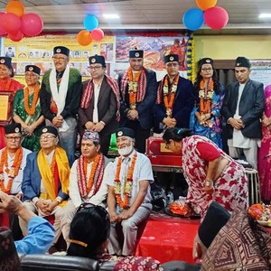 साहित्य चौतारीको २७ औं वार्षिकोत्सवमा पत्रकार ढकालसहित छ जना सम्मानित साहित्य चौतारीको २७ औं वार्षिकोत्सवमा पत्रकार ढकालसहित छ जना सम्मानित