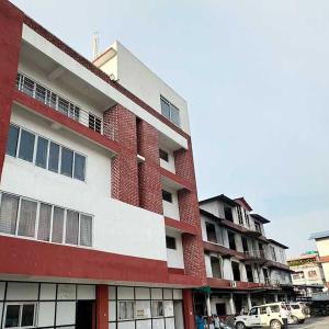 बाढीपीडितका लागि बिर्तामोड नगरपालिकाले ५ लाख सहयोग गर्ने बाढीपीडितका लागि बिर्तामोड नगरपालिकाले ५ लाख सहयोग गर्ने