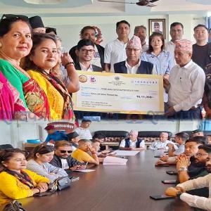 लायन्स डिस्ट्रिक्ट ३२५ सीद्धारा प्रधानमन्त्री राहत कोषमा १६ लाख ११ हजार सहयोग लायन्स डिस्ट्रिक्ट ३२५ सीद्धारा प्रधानमन्त्री राहत कोषमा १६ लाख ११ हजार सहयोग